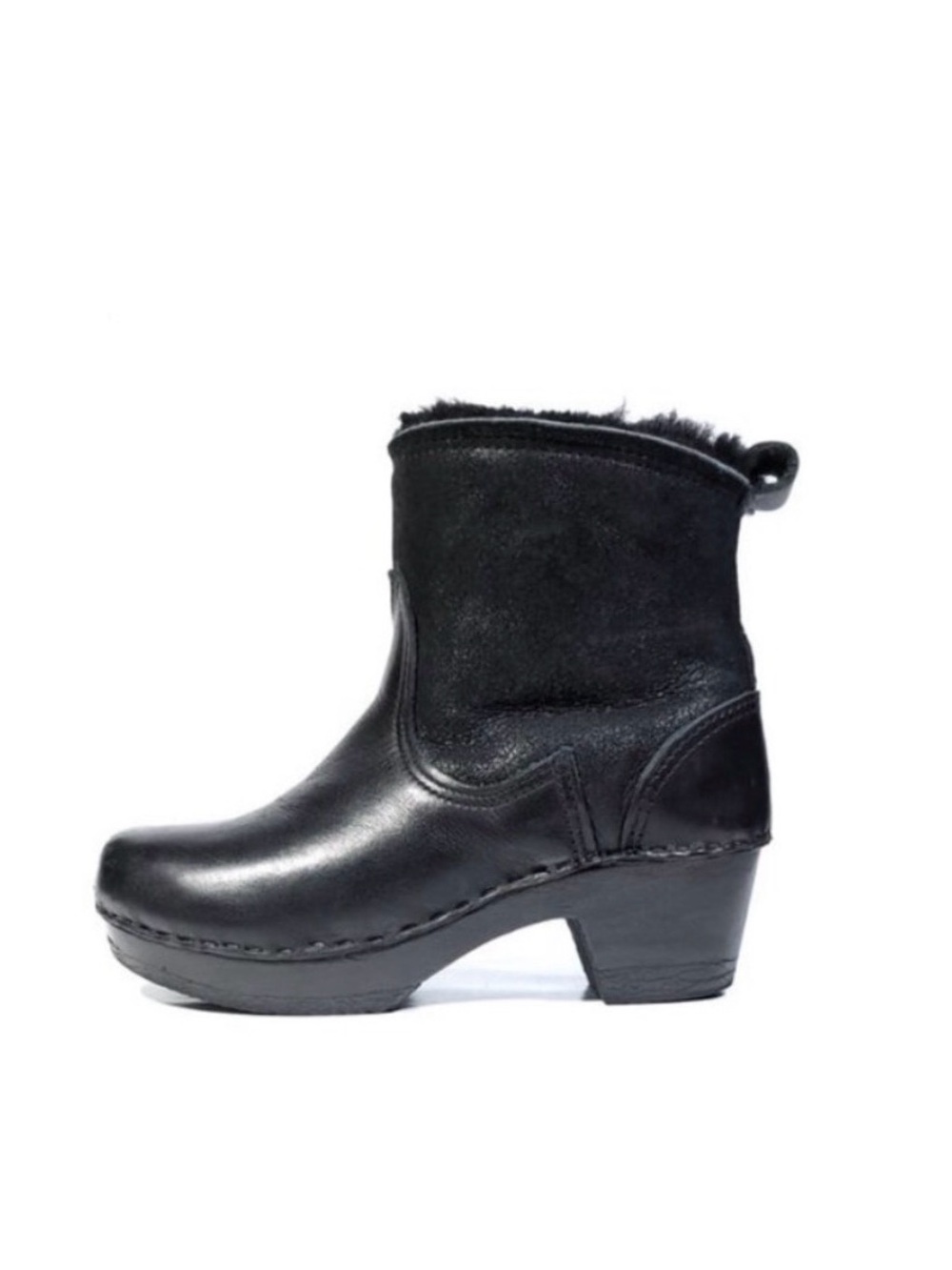 No. 6 Shearling Clog Boots in Black, size 39